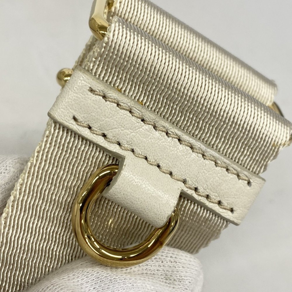 Prada handbag leather white ladies - Picture 7 of 8